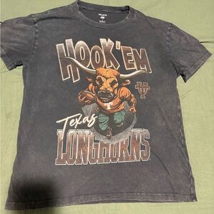 Hollister Hook 'Em Graphic Tee - Black